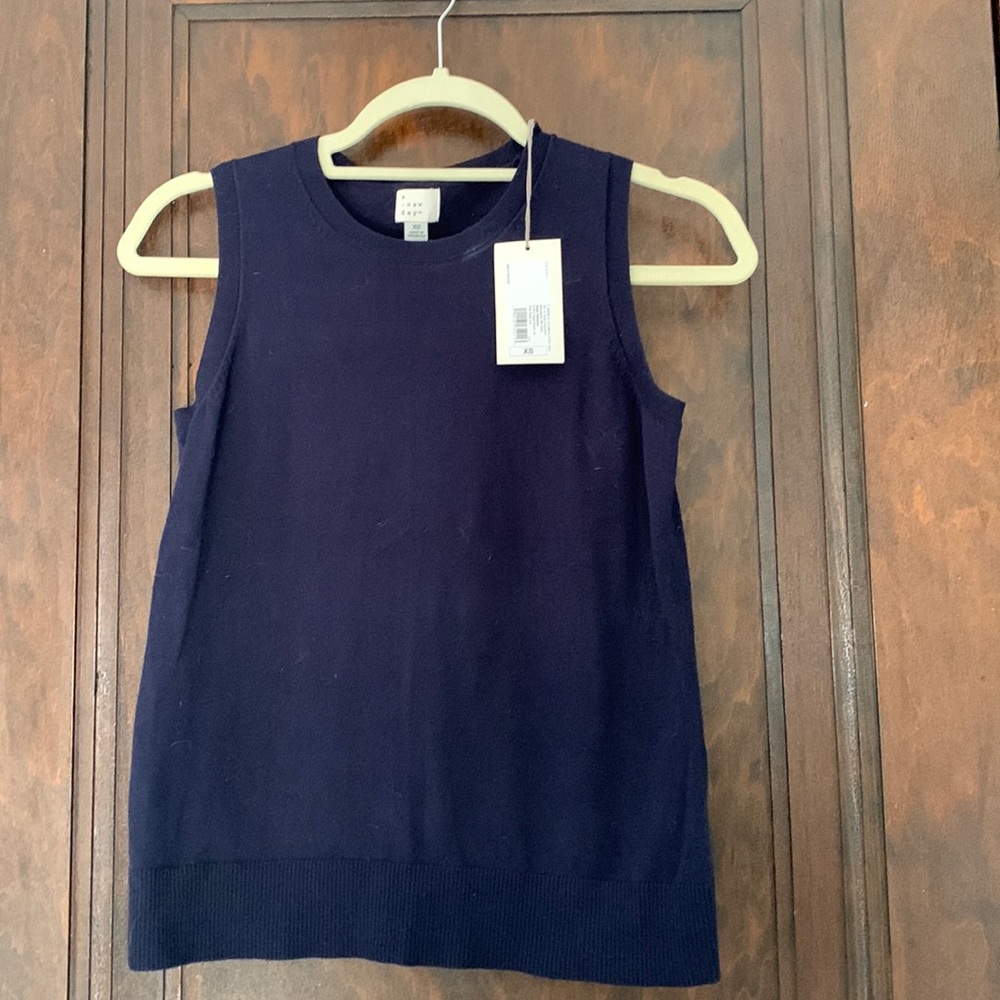 Navy crew neck 100% cotton sweatervest